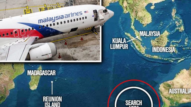 Malaysia Airlines MH370 (Full Documentary) | Drain the Oceans